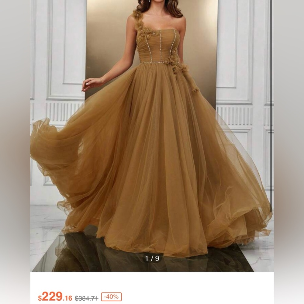 One Shoulder Appliques Mesh Overlay dress. Worn once for photos. Size large.